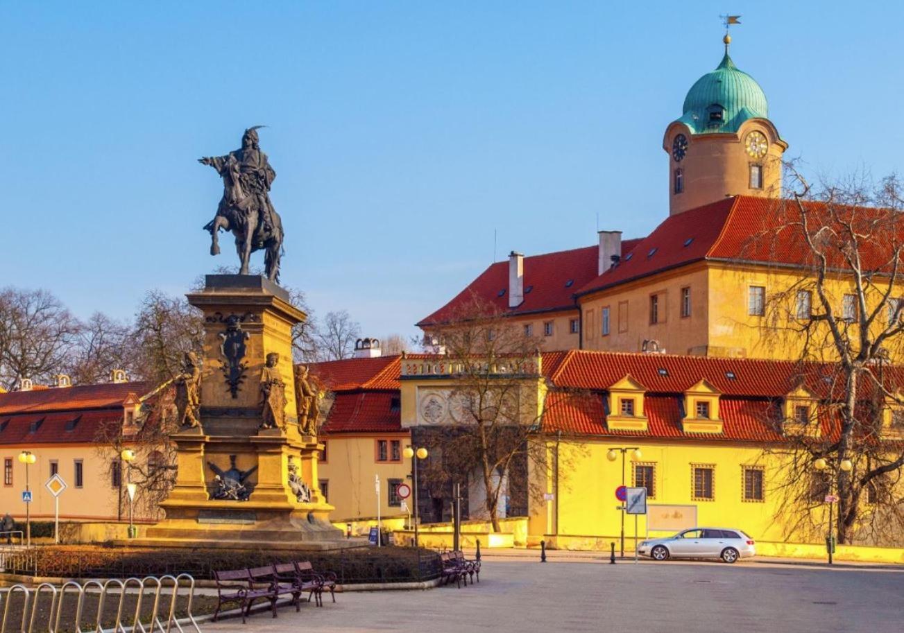 Apartment Spa And Fontain Poděbrady エクステリア 写真